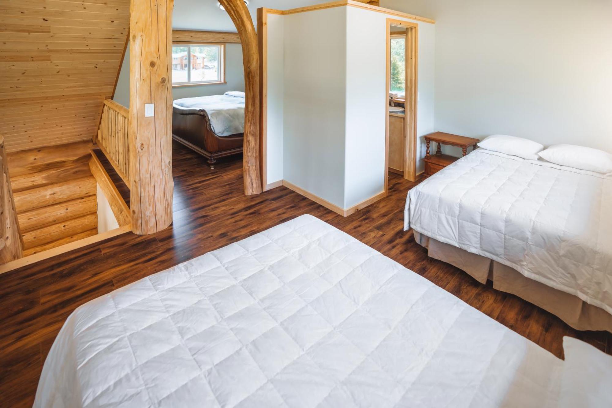 Bella Coola Grizzly Tours And Resort Hagensborg Exterior photo